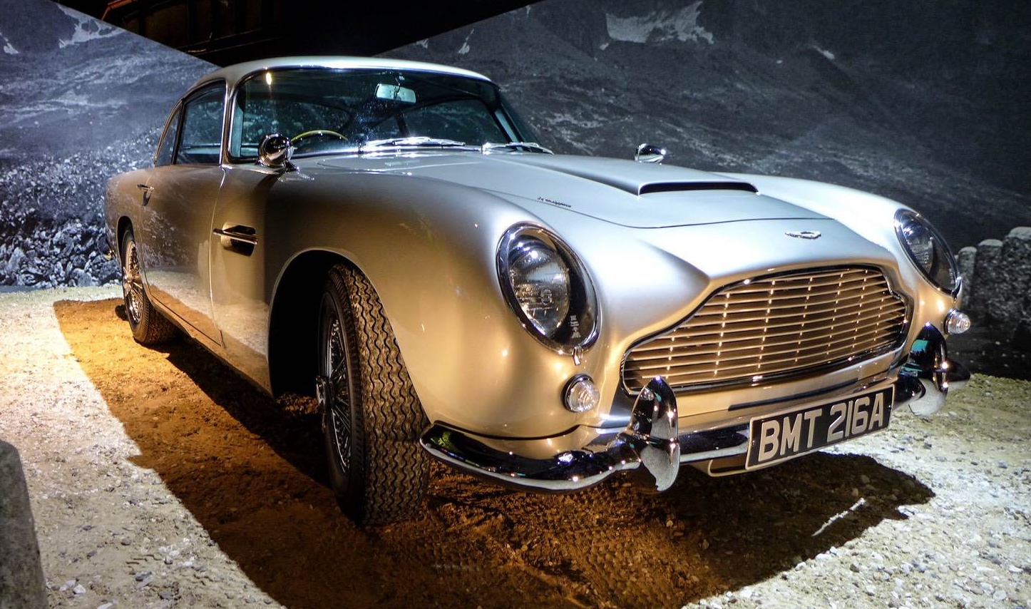 James Bond 007