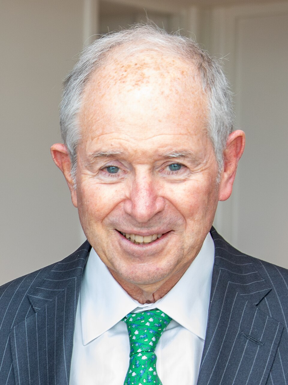Photo : UKinUSA — CC BY-SA 2.0, via Wikimedia Commons Stephen Schwarzman