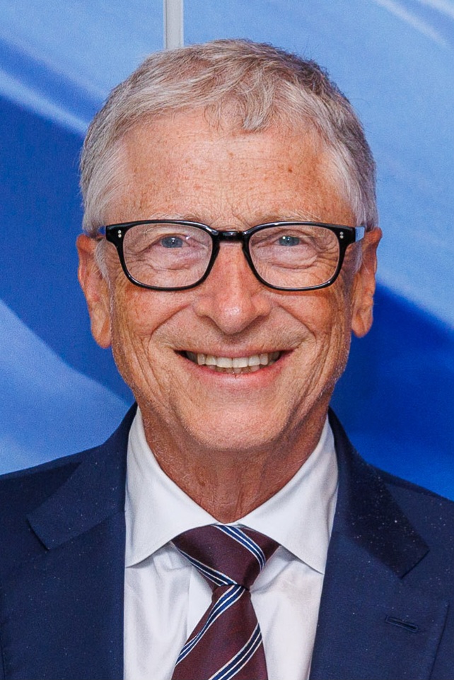 Photo : Bogdan Hoyaux / European Union — CC BY 4.0, via Wikimedia Commons Bill Gates